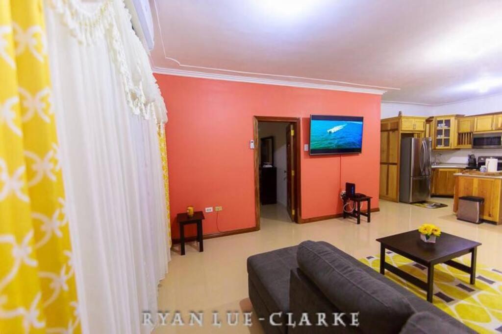 Shan'S Manor.... Excellent Location!!! Kingston Dış mekan fotoğraf